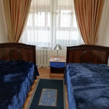3Br Chorsu Tashkent Exterior photo