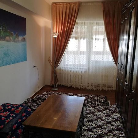 3Br Chorsu Tashkent Exterior photo
