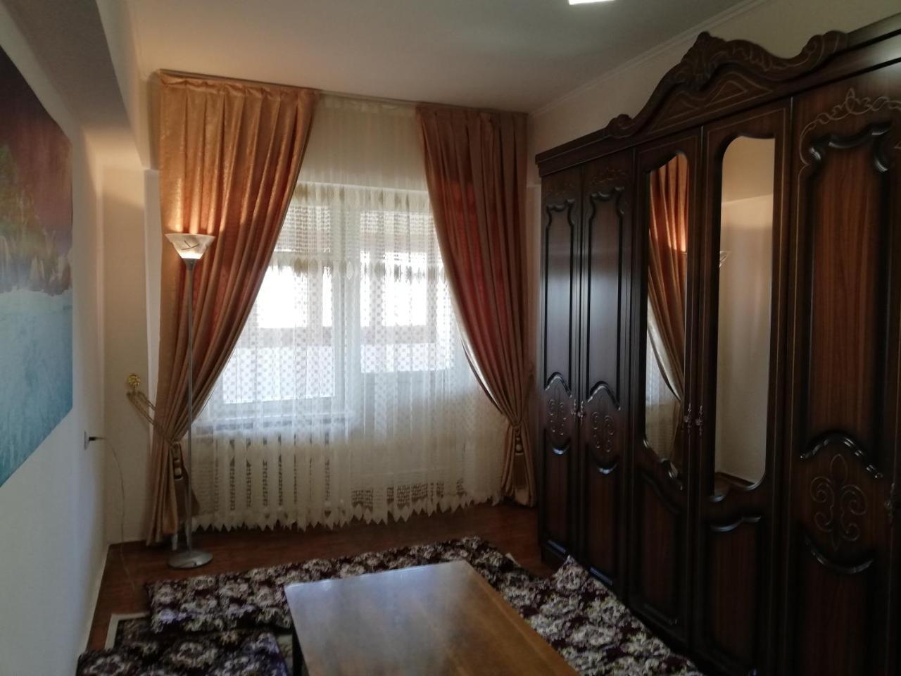 3Br Chorsu Tashkent Exterior photo