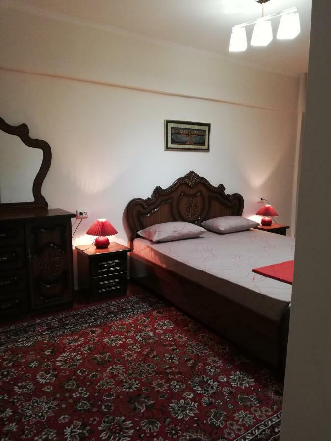 3Br Chorsu Tashkent Exterior photo